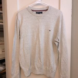 Tommy Hilfiger sweater